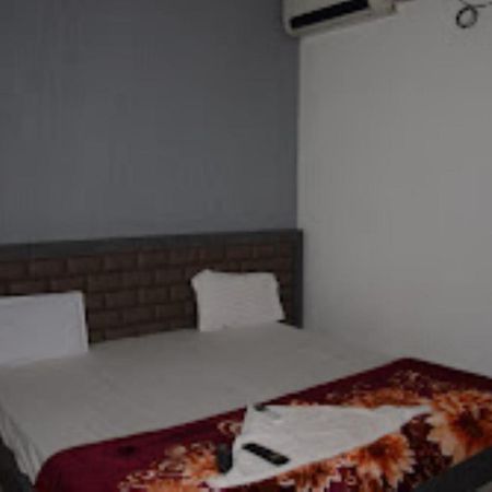 Hotel Rajawat , Madhya Pradesh Vidisha Dış mekan fotoğraf